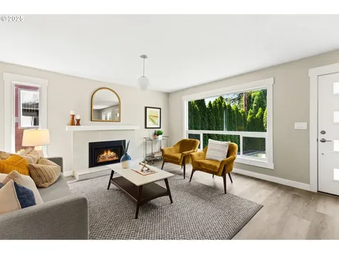 7226 SW 32nd Avenue Portland OR 97219