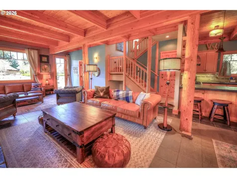 13619 SW Meadowview Drive Camp Sherman OR 97730