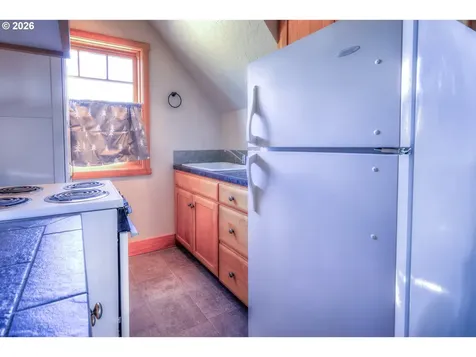 13619 SW Meadowview Drive Camp Sherman OR 97730