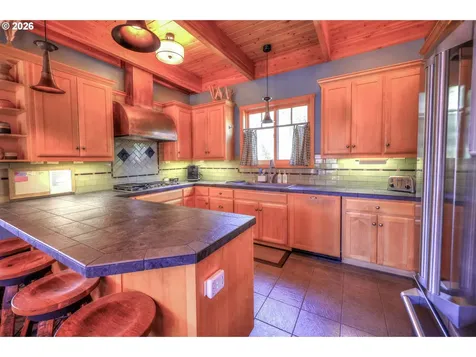 13619 SW Meadowview Drive Camp Sherman OR 97730