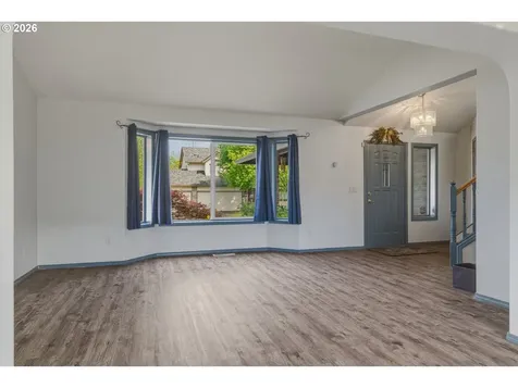 1818 NE Blue Heron Drive Portland OR 97211