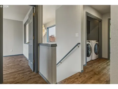 1818 NE Blue Heron Drive Portland OR 97211