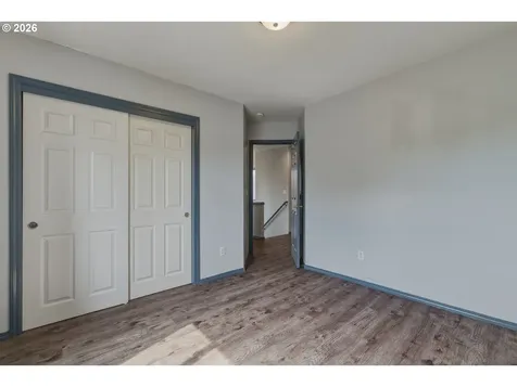 1818 NE Blue Heron Drive Portland OR 97211