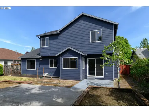 1818 NE Blue Heron Drive Portland OR 97211