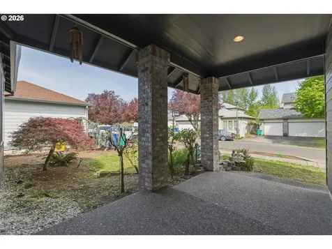 1818 NE Blue Heron Drive Portland OR 97211