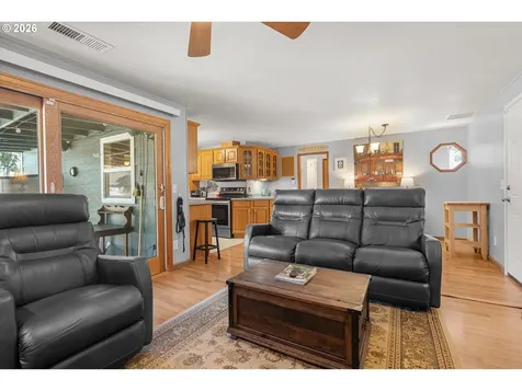 6790 SW Dale Avenue Beaverton OR 97008