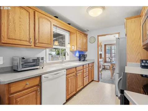 6790 SW Dale Avenue Beaverton OR 97008