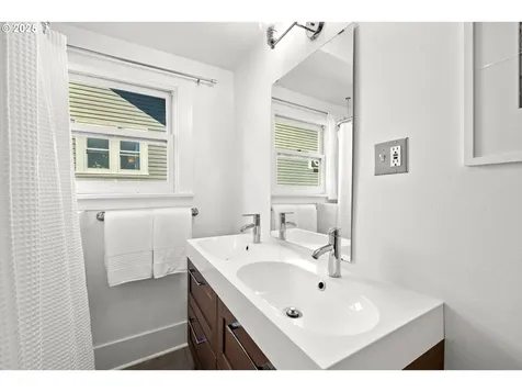 2906 NE 49th Avenue Portland OR 97213