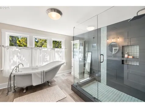 2906 NE 49th Avenue Portland OR 97213