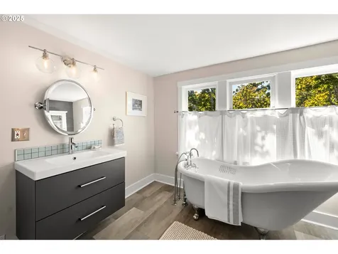 2906 NE 49th Avenue Portland OR 97213
