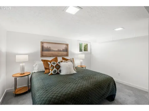 2906 NE 49th Avenue Portland OR 97213