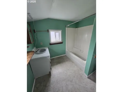 305 N Douglas Street Wallowa OR 97885