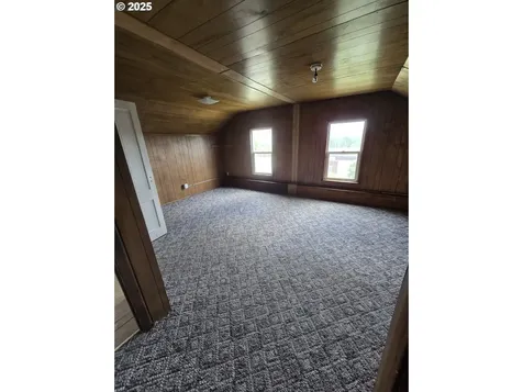 305 N Douglas Street Wallowa OR 97885