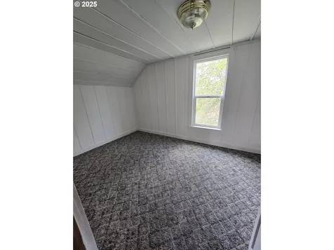 305 N Douglas Street Wallowa OR 97885