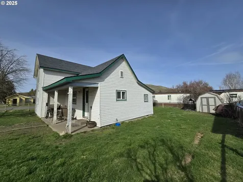305 N Douglas Street Wallowa OR 97885