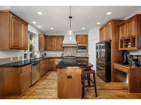 1523 SE 63rd Place Hillsboro OR 97123
