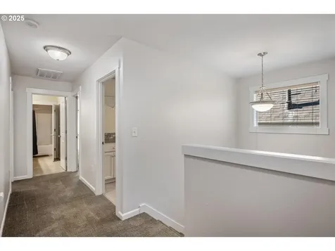 1523 SE 63rd Place Hillsboro OR 97123