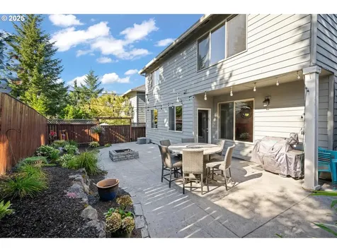 1523 SE 63rd Place Hillsboro OR 97123