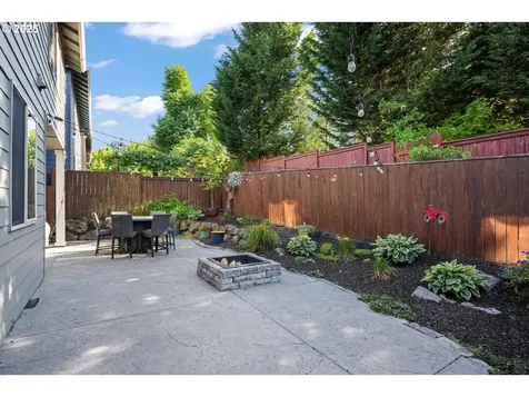 1523 SE 63rd Place Hillsboro OR 97123