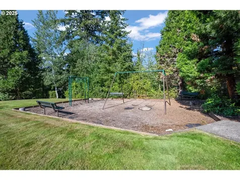 1523 SE 63rd Place Hillsboro OR 97123
