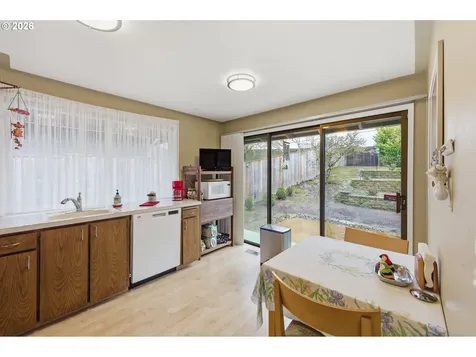 5517 NW Burning Tree Court Portland OR 97229