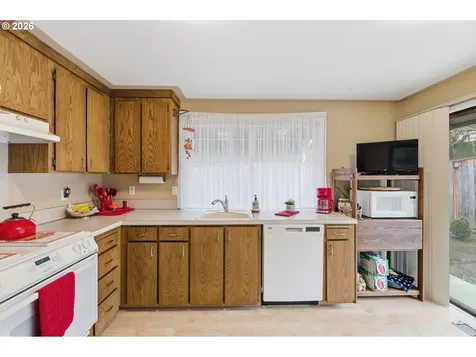 5517 NW Burning Tree Court Portland OR 97229