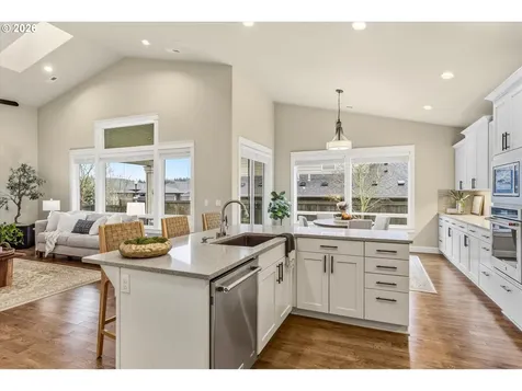 5800 NE 120th Street Vancouver WA 98686