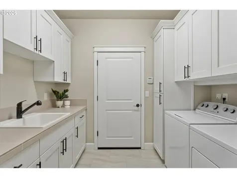 5800 NE 120th Street Vancouver WA 98686