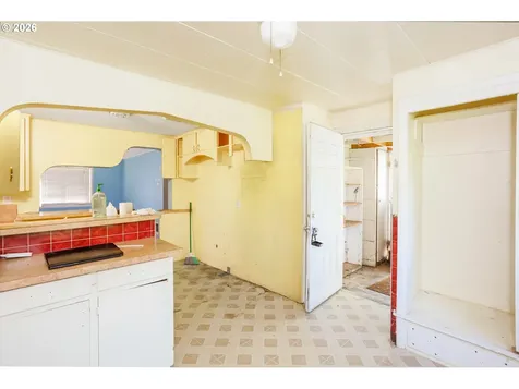 4021 SE 91st Avenue Portland OR 97035