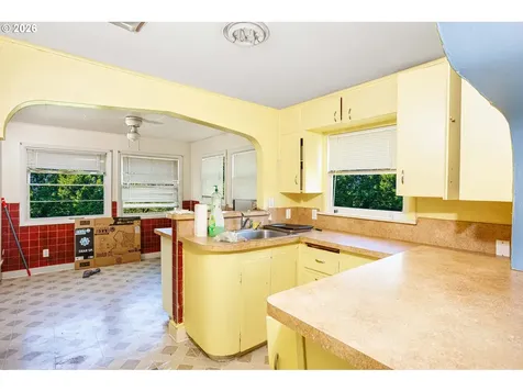 4021 SE 91st Avenue Portland OR 97035