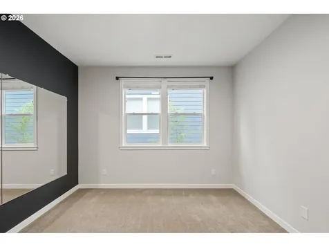 8274 SW 47th Avenue Portland OR 97219