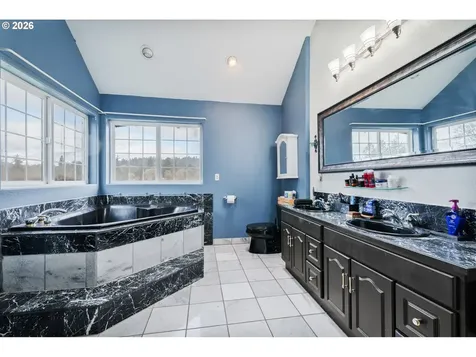 4514 Ohio Street Longview WA 98632