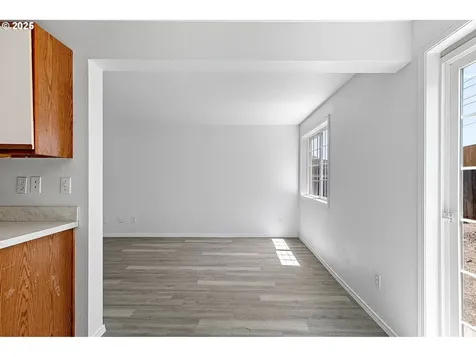 174/178 Lea Avenue Eugene OR 97404