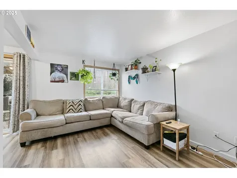 174/178 Lea Avenue Eugene OR 97404