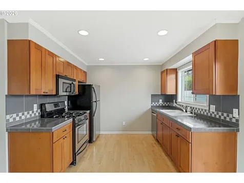 3925 SW Multnomah Boulevard Portland OR 97219