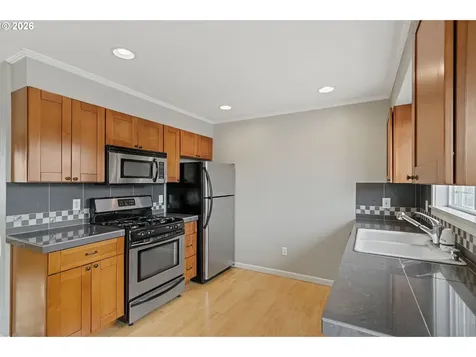 3925 SW Multnomah Boulevard Portland OR 97219
