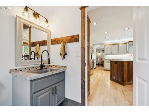 23322 NE Rawson Road Brush Prairie WA 98606