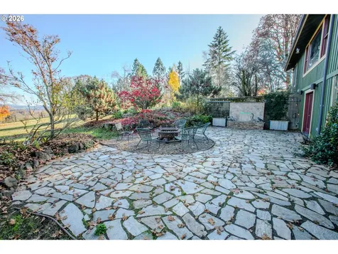 17006 NW Rockyford Road Yamhill OR 97148