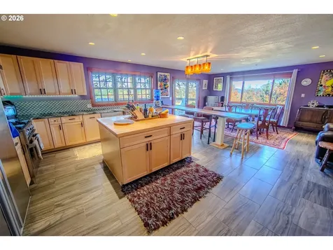 17006 NW Rockyford Road Yamhill OR 97148