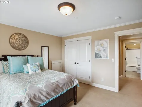1039 NW 36th Circle Camas WA 98607