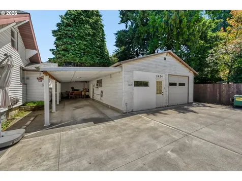 2424 NE 102nd Avenue Portland OR 97220