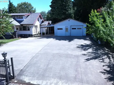 2424 NE 102nd Avenue Portland OR 97220