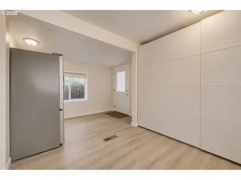 2424 NE 102nd Avenue Portland OR 97220