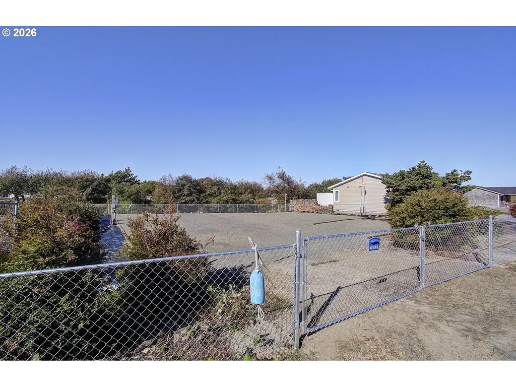 30505 I Street Ocean Park WA 98640