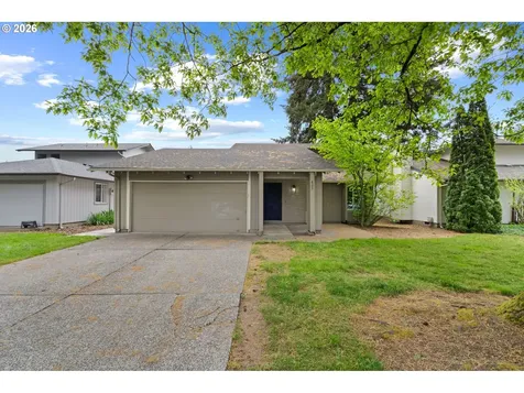 823 NE 132nd Avenue Vancouver WA 98684