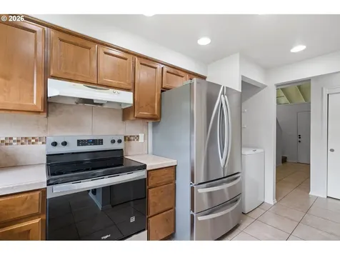 823 NE 132nd Avenue Vancouver WA 98684