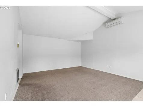 823 NE 132nd Avenue Vancouver WA 98684