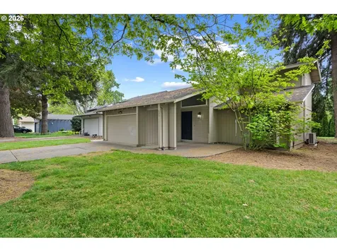 823 NE 132nd Avenue Vancouver WA 98684