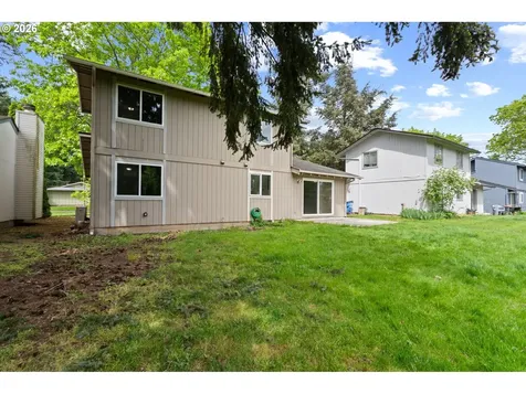 823 NE 132nd Avenue Vancouver WA 98684
