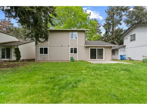 823 NE 132nd Avenue Vancouver WA 98684